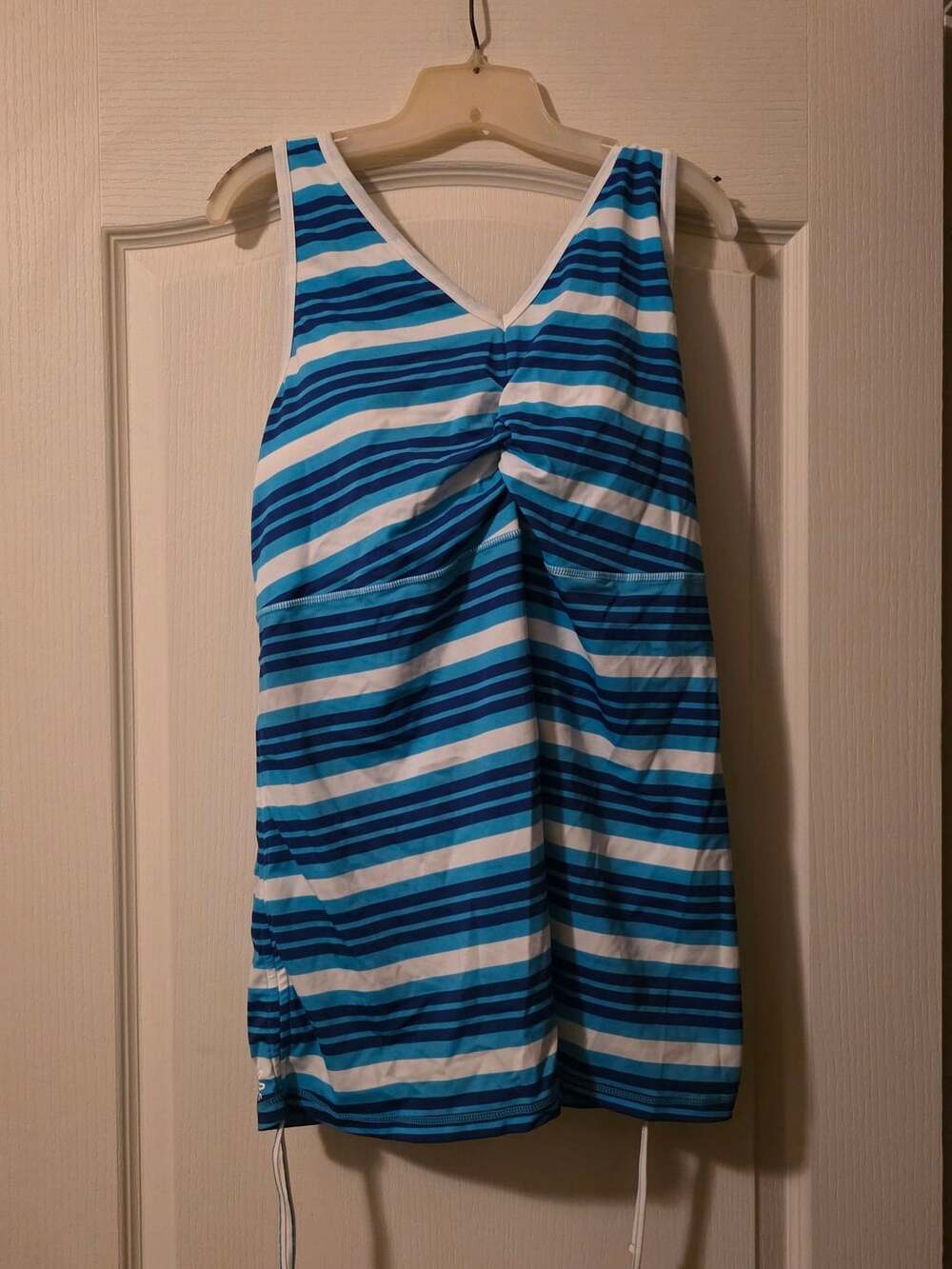 NWOT UV Skinz Blue White Striped V-Neck Athletic Swimsuit Tank Top 4XL